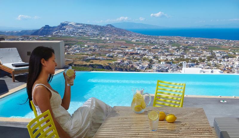North Santorini A Luxury Spa Hotel 피르고스 외부 사진
