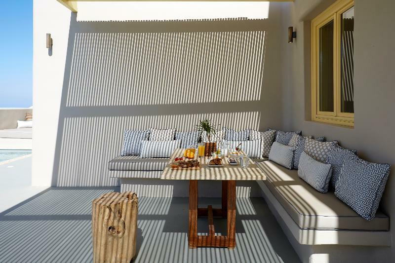 North Santorini A Luxury Spa Hotel 피르고스 외부 사진